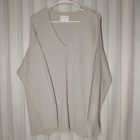 STYLUS Sweaters - Stylus Soft Beige V-Neck Sweater